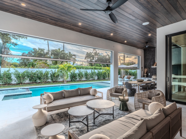Luxurious Naples Getaway - Custom Design Home with Pool & Spa